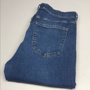 GAP UNIVERSAL BABY BOOT JEANS 14/32x30 ⭐️